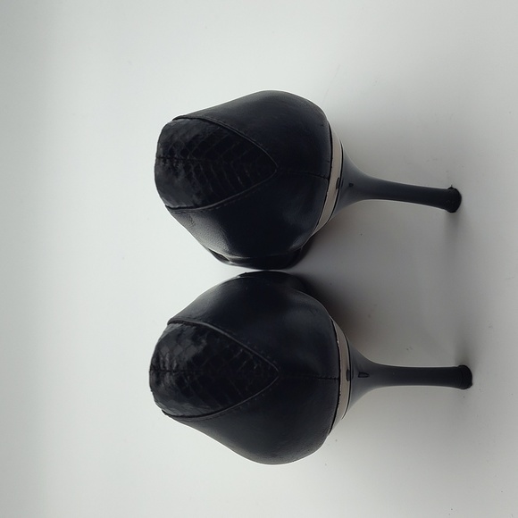 Sam Edelman Black Leather Heels - Picture 5 of 8